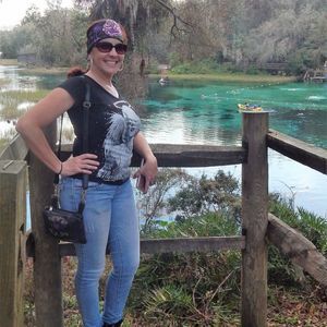 Meet your Posher, Lisa